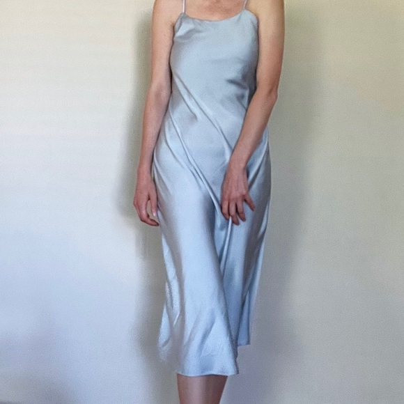 A Bronze Age Heartbreak Slip Dress - Picture 4 of 16